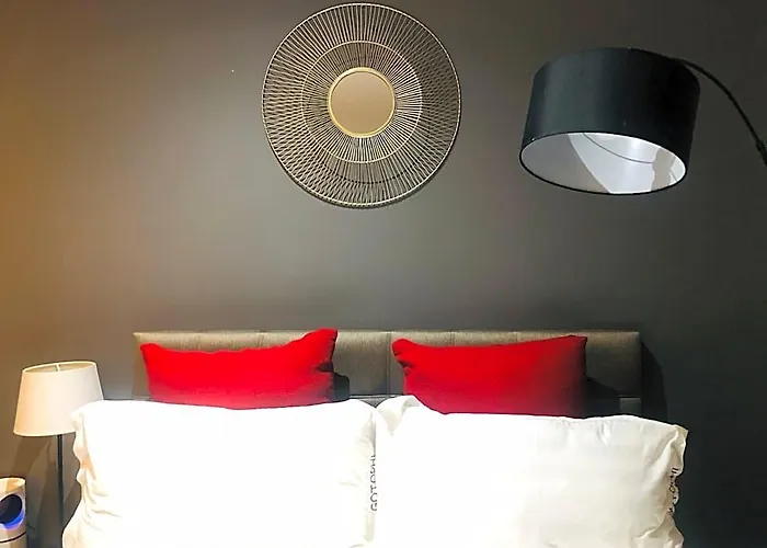 Gotophi Luxurious 5star Gramercy Makati 5918 Отель Манила