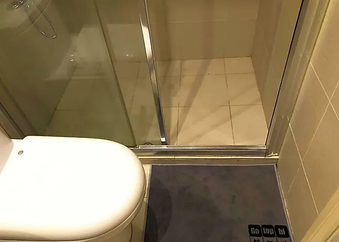 Gotophi Luxurious 5star Gramercy Makati 5918 5*